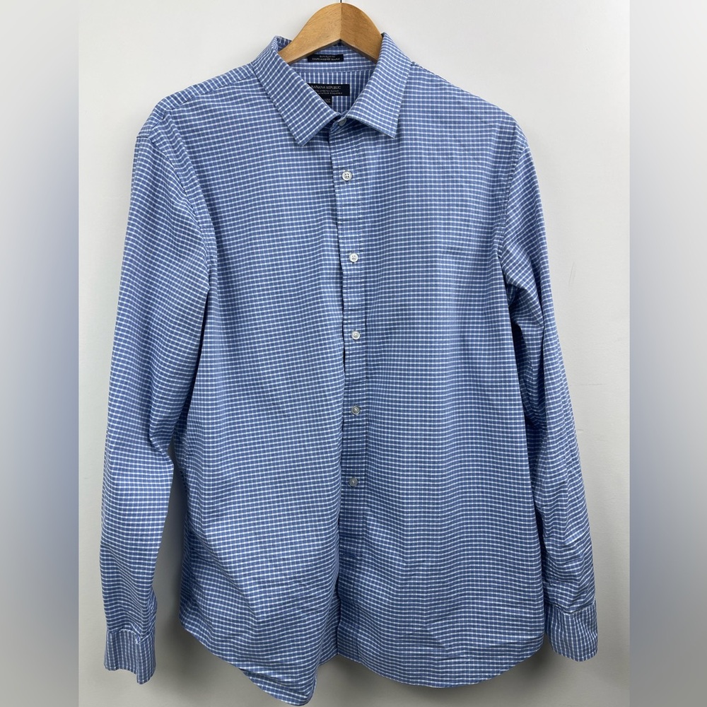 Banana Republic Men's Blue Gingham Shirt
